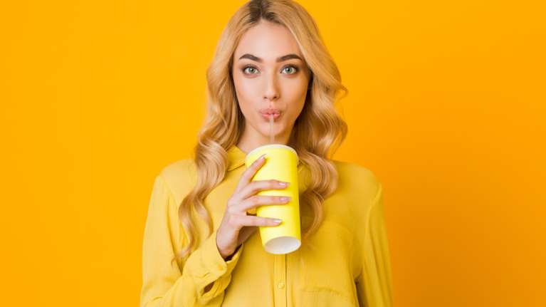 H &quot;νόσος των αναψυκτικών&quot; - Ποιοι κινδυνεύουν από μη αλκοολική στεατοηπατίτιδα;