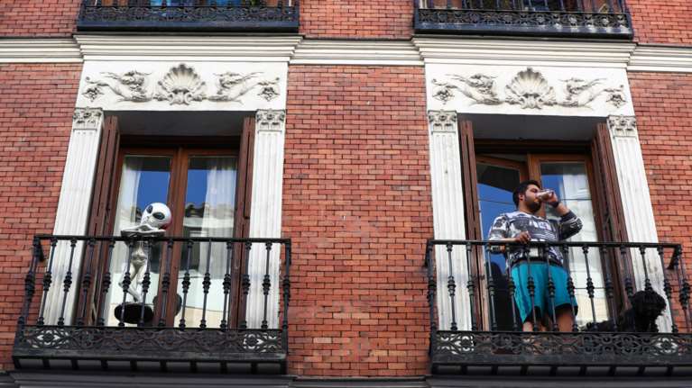 Ισπανία: 123 νεκροί από κορονοίό σε 24 ώρες - Οι λιγότεροι εδώ και επτά εβδομάδες