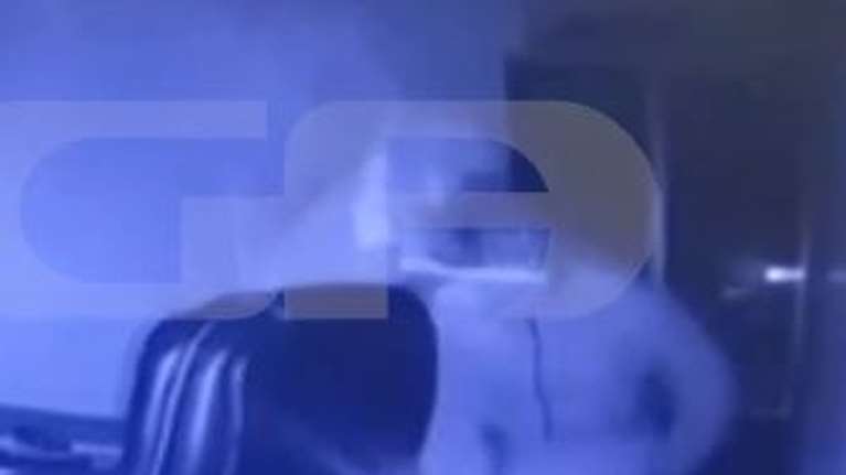 Λυκόβρυση: Βίντεο - ντοκουμέντο από κλοπή πολυκαταστήματος - Μπήκαν χωρίς γάντια και με μάσκες κορονοϊού