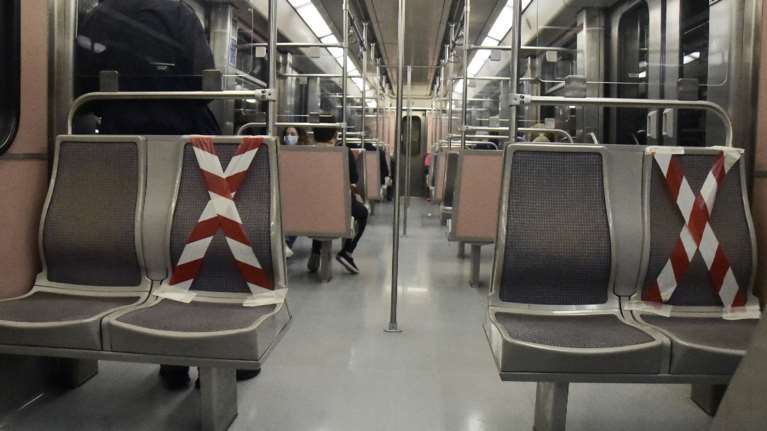 Καραμανλής για κλιματιστικά στα ΜΜΜ: Πότε και κάτω από ποιες προϋποθέσεις θα λειτουργούν