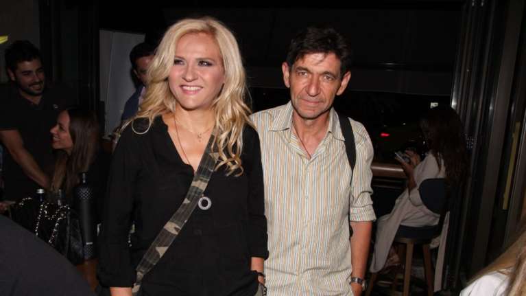 Μπέσυ Μάλφα-Γεράσιμος Σκιαδαρέσης: Σπάνια έξοδος με τις κόρες τους - Η απίστευτη ομοιότητα