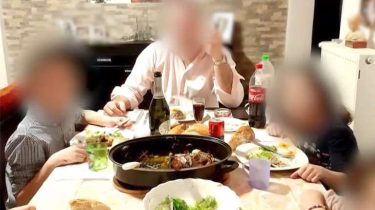 Χωρίστηκαν τα πέντε παιδιά των αστυνομικών: Σε δομή εκτός Αθηνών ο 14χρονος, στο "Μητέρα" ο δίχρονος μαζί τα κοριτσάκια