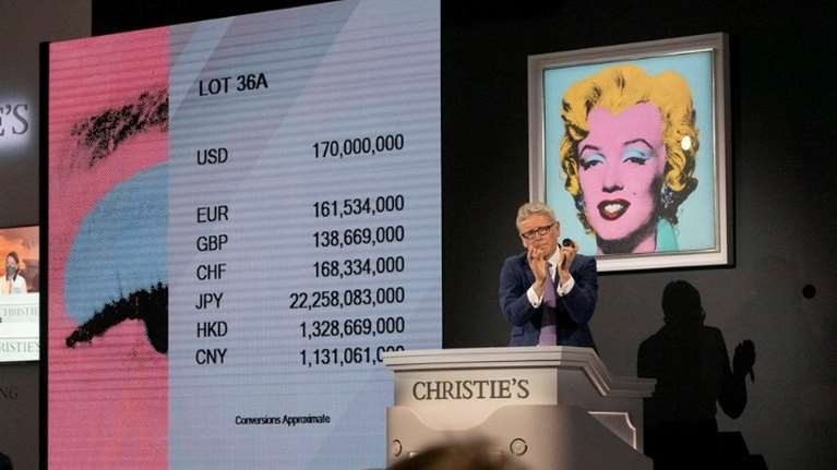 Μέριλιν Μονρόε: Τιμή ρεκόρ έπιασε το πορτρέτο της δια χειρός Γουόρχολ