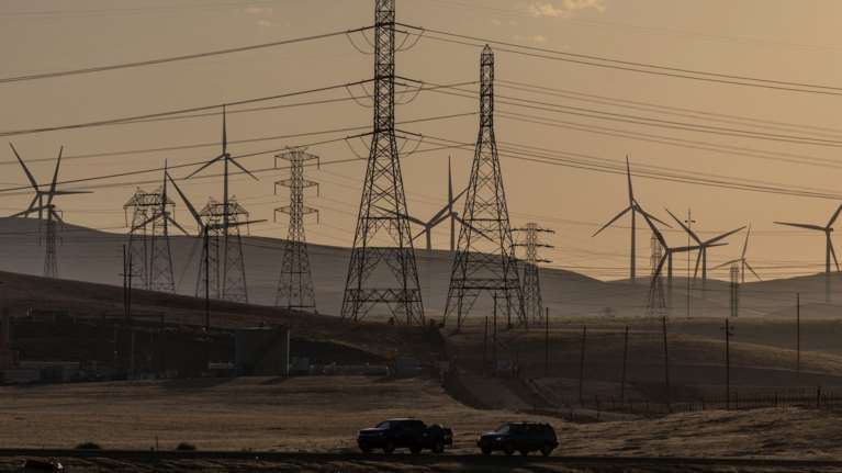 Ενεργειακή κρίση: "Επείγουσα παρέμβαση" ανακοίνωσε η ΕΕ - Εξετάζεται πλαφόν στο αέριο για την παραγωγή ηλεκτρισμού