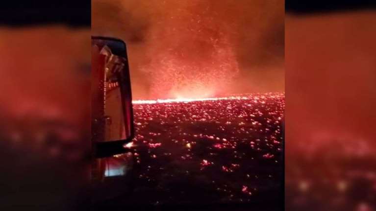Ο κυκλώνας φωτιάς της Καλιφόρνιας έγινε παγκόσμιο viral