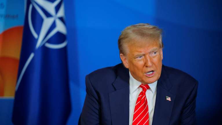 Ντόναλντ Τραμπ: Επετεύχθη εμπορική συμφωνία με το Βιετνάμ - Δασμοί 20% σε όλα τα αγαθά