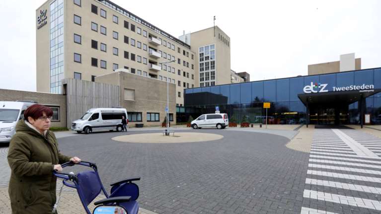 Κορονοϊός: Ανάρρωσε και άλλη "αιωνόβια" - Μια γυναίκα 101 ετών στην Ολλανδία