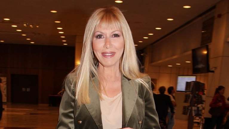 Η Λίζα Δουκακάρου για την απώλεια του συζύγου και της αγαπημένης αδελφής της αλλά και την 2η ευκαιρία στον έρωτα: &quot;Βρήκα έναν άνθρωπο να ακουμπήσω&quot;