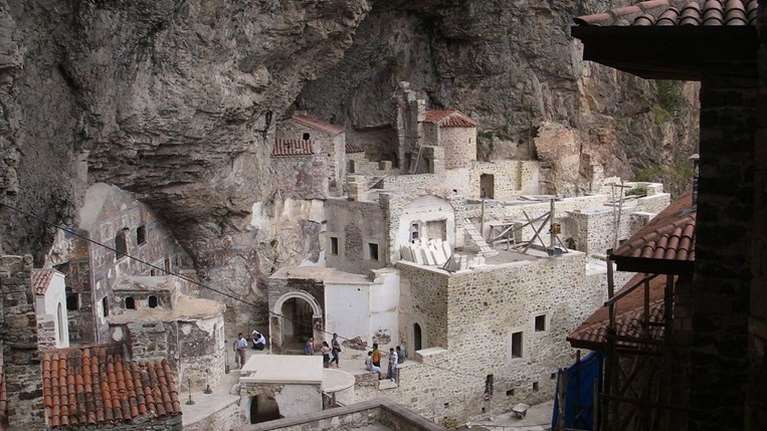 Διαψεύδει το Οικουμενικό Πατριαρχείο τον Ερντογάν: Δεν έχουμε άδεια για λειτουργία του Δεκαπενταύγουστου στην Παναγία Σουμελά