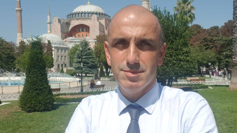 Κορονοϊός: Θετικός στον ιό ο δημοσιογράφος Μανώλης Κωστίδης