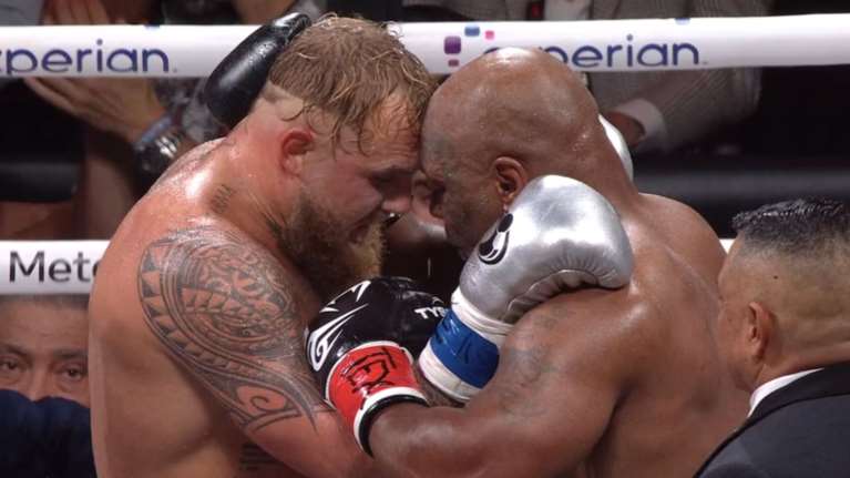 Μάικ Τάισον VS Τζέικ Πολ:  &quot;Γονάτισε&quot; το Netflix με 280 εκατ. τηλεθεατές  - 40 εκατ. δολ. το έπαθλο στον νικητή