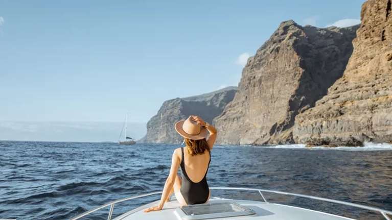 Ναυτία, πονοκέφαλος, κόπωση: Ποιες τροφές θα σε βοηθήσουν και ποιες να αποφύγεις;