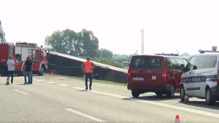 Κροατία: Τουλάχιστον 10 νεκροί και δεκάδες τραυματίες σε δυστύχημα με λεωφορείο [Εικόνες-Βίντεο]