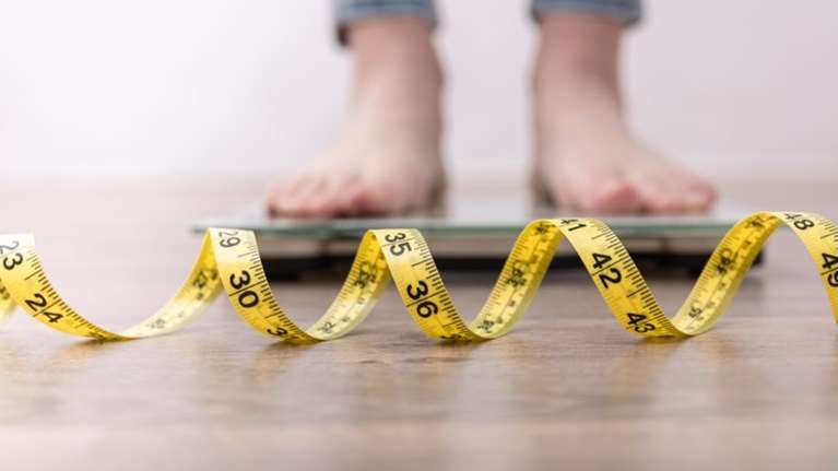 Μπορεί πράγματι το &quot;Oatzempic&quot; να μας βοηθήσει να χάσουμε κιλά; Τι λένε οι ειδικοί για τη νέα διατροφική μόδα