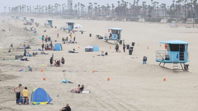 Σοκ στις ΗΠΑ: 53.069 νέα επιβεβαιωμένα κρούσματα κορονοϊού μέσα σε 24 ώρες