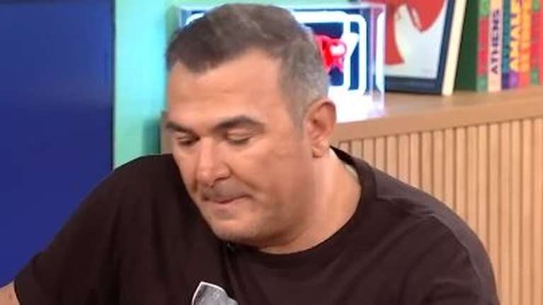 Αντώνης Ρέμος: Λύγισε για τη Μαρινέλλα - &quot;Είναι η ζωή μου&quot; -  Τι του είπε αμέσως μετά το εγκεφαλικό στο Ηρώδειο