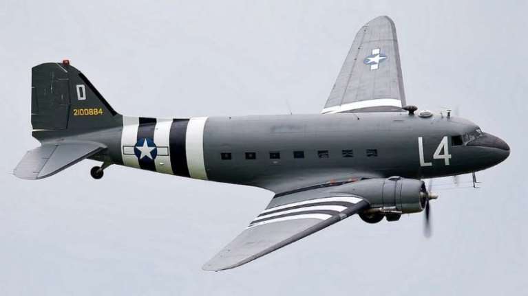 Τα θρυλικά αεροπλάνα, Spitfire, Harvard και η &quot;βασίλισσα Dakota&quot; επιστρέφουν στους ελληνικούς ουρανούς [εικόνες]