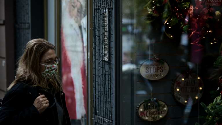 Κορονοϊός: Πρώτη πάλι η Αττική με 261 νέα κρούσματα - Ακολουθεί η Θεσσαλονίκη με 212 - Ο χάρτης της διασποράς