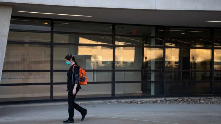 Γερμανία: 116 θάνατοι και 933 κρούσματα μόλυνσης από τον κορονοϊό σε 24 ώρες