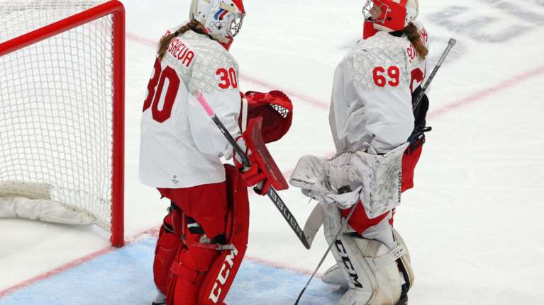 Χειμερινοί Ολυμπιακοί: Παραλίγο διπλωματικό επεισόδιο - Η ρωσική ομάδα χόκεϊ αρνήθηκε να δώσει τα αποτελέσματα των τεστ κορονοϊού