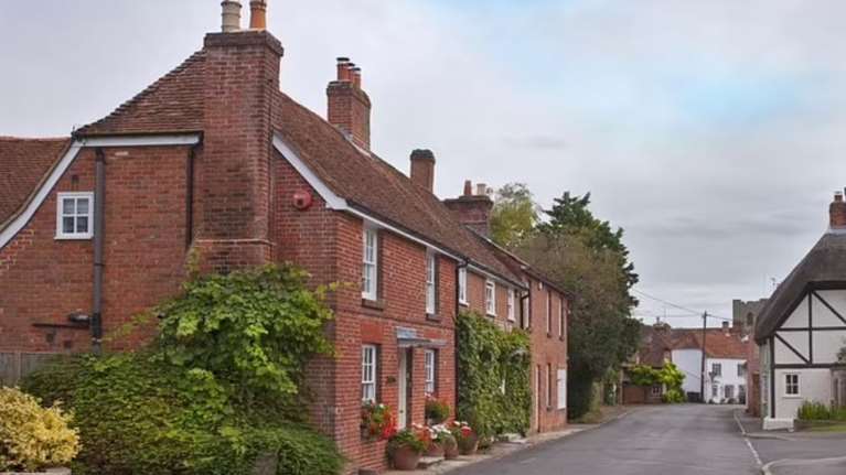 Φρίκη στην Αγγλία: Λαθροκυνηγοί σκορπίζουν δεκάδες πτώματα ζώων σε δρόμους και καταστήματα