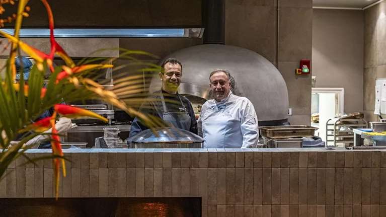 Symposio at Ark: Όσα δοκιμάσαμε την πρώτη βραδιά της διοργάνωσης που φιλοξενεί βραβευμένες γεύσεις απ&#39; όλη την Ελλάδα