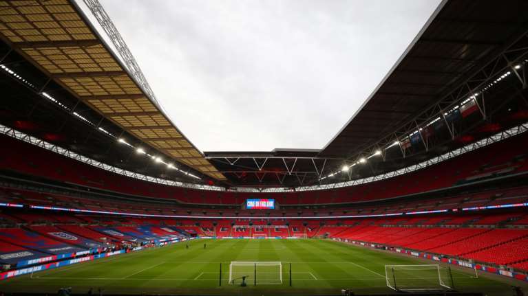 Κορονοϊός: Οι Άγγλοι επιστρέφουν στις εξέδρες των γηπέδων - Τα μέτρα που θα ισχύσουν