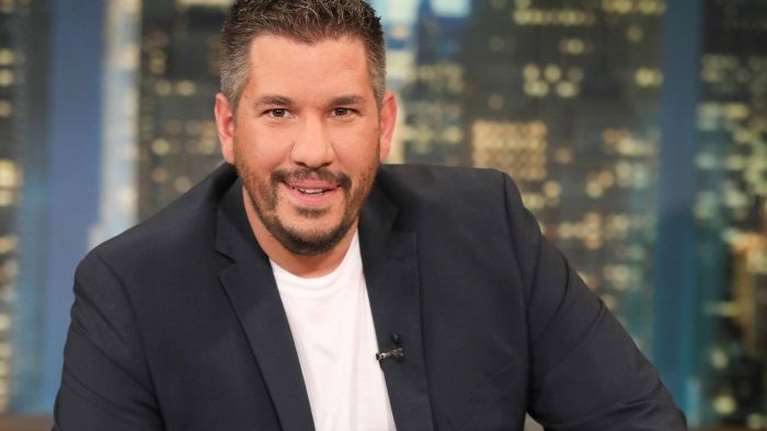 Χάρης Λεμπιδάκης: Yπηρέτησα με πολύ μεγάλη χαρά το κίτρινο. Κάναμε συνδέσεις και μας πετούσαν αυγά και ντομάτες από τα μπαλκόνια