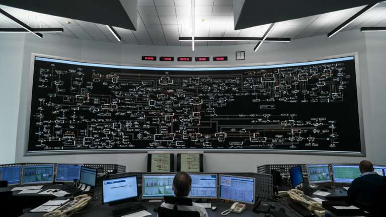 Σκρέκας: Πιθανή η αύξηση στο ρεύμα - Πρόεδρος ΓΕΝΟΠ-ΔΕΗ:  Μπορεί να ξεπεράσουν και το 50%