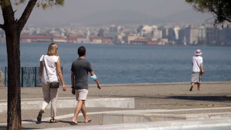 Πανδημία ανεμβολίαστων στη Βόρειο Ελλάδα- Το 94,9% όσων νοσηλεύονται στις ΜΕΘ