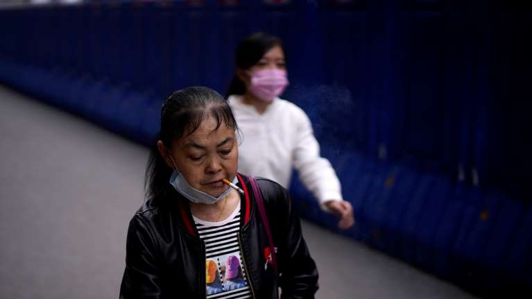 Κορονοϊός - Νέα έρευνα: ΧΑΠ και κάπνισμα αυξάνουν τον κίνδυνο για σοβαρές επιπλοκές