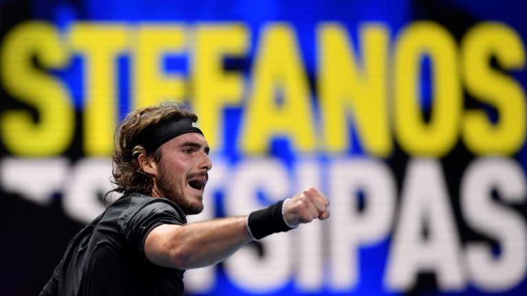 Έπαθε &quot;Μπάντεν Μπάντεν&quot; ο Τσιτσιπάς - Σάλος στο Twitter από την ατάκα: &quot;Κάποιος πρέπει να χτίσει ένα Harrods στην Ελλάδα&quot;