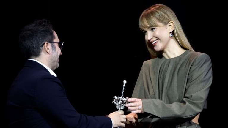 Η Τζένιφερ Λόρενς καταδικάζει την &quot;απαράδεκτη γενοκτονία&quot; που διαπράττεται στη Γάζα