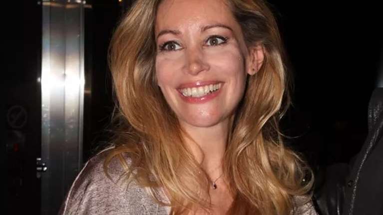 Άριελ Κωνσταντινίδη - Η πρώτη φωτογραφία αγκαλιά με τη νεογέννητη κόρη της