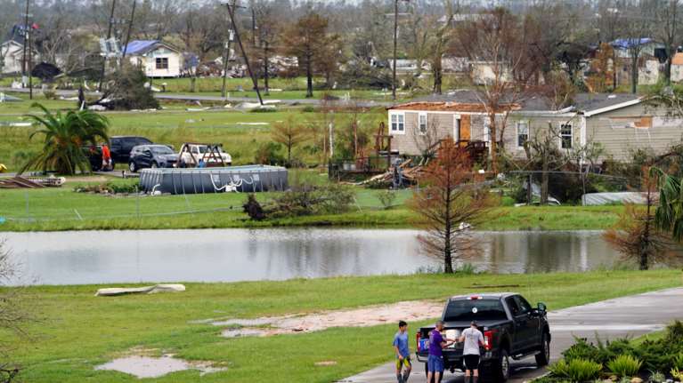 ΗΠΑ: Τουλάχιστον 14 νεκροί από τον κυκλώνα Λόρα στη Λουιζιάνα και το Τέξας