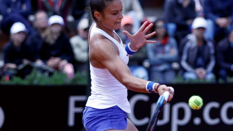 Τεράστια Σάκκαρη: Προκρίθηκε στα ημιτελικά του Άμπου Ντάμπι με ανατροπή