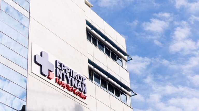 Ερρίκος Ντυνάν: Στη διάθεση της Πολιτείας 12 κλίνες ΜΕΘ και 53 κλίνες νοσηλείας στην μάχη κατά του κορoνοϊού