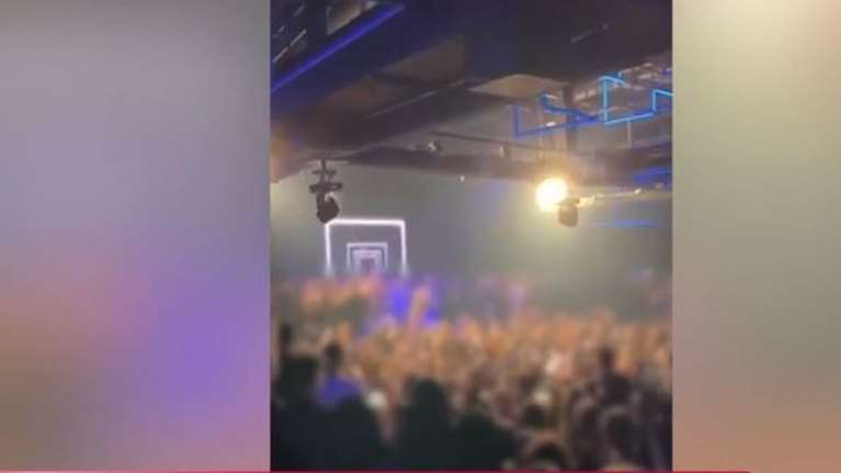 Βουλιαγμένης: &quot;Εγώ δεν εμπλέκομαι κάπου&quot; - Τι υποστηρίζει ο διοργανωτής του πάρτι που 8 ανήλικοι κατέληξαν στο νοσοκομείο