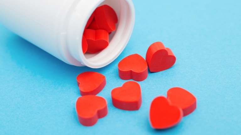 Οξυτοκίνη: Πώς η "ορμόνη της αγάπης" επηρεάζει τις σχέσεις μας