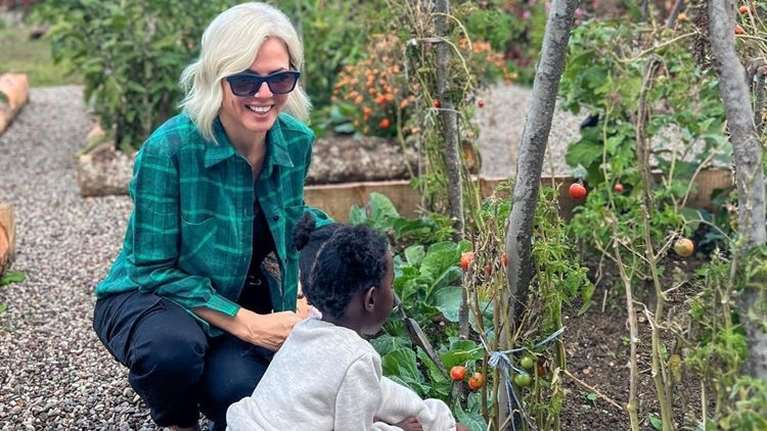 Όταν η Χριστίνα Κοντοβά ήταν 20 ετών: Η σπάνια φωτογραφία που μοιράστηκε στο Instagram