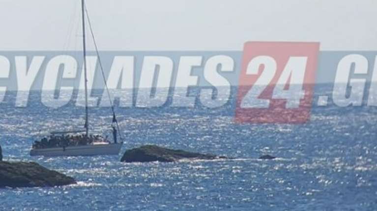 Ακυβέρνητο σκάφος με 80 πρόσφυγες ανοιχτά της Φολέγανδρου