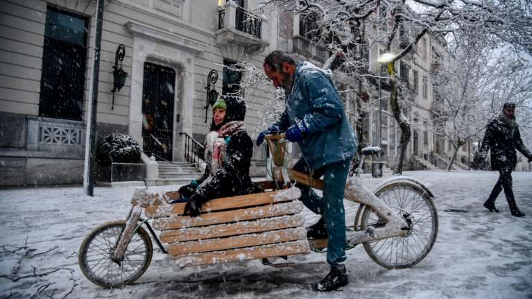 Κακοκαιρία Βarbara: Το απόγευμα  η απόφαση για τα σχολεία -  Ποια θα ανοίξουν