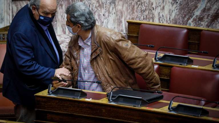 &quot;Καρφιά&quot; Βούτση για Πολάκη: Όταν απαντάμε με ανιστόρητους χαρακτηρισμούς κρινόμαστε και κατά μόνας και συλλογικά