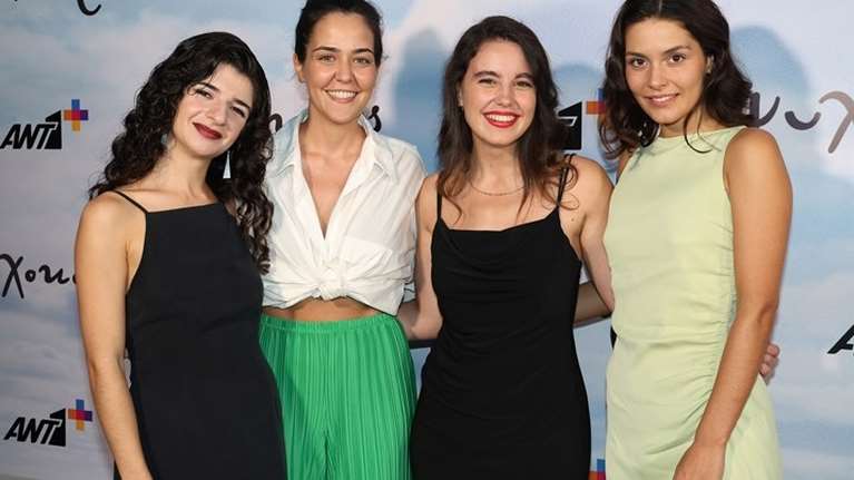 Η &quot;Ψυχοκόρη&quot; που είναι ίδια με την Κάτια Δανδουλάκη στα νιάτα της