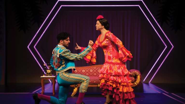 &quot;Ο ταύρος που έπαιζε πίπιζα&quot;: Το παραμύθι του Τριβιζά ζωντανεύει, με την υπογραφή του Κων/νου Ρήγου