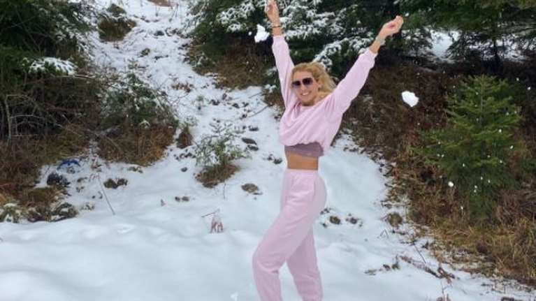 Σάλος για τη Σπυροπούλου - Παπαγεωργίου και Γραμμέλη: &quot;Θράσος να αγνοείς τα καθημερινά 3.000 κρούσματα&quot;