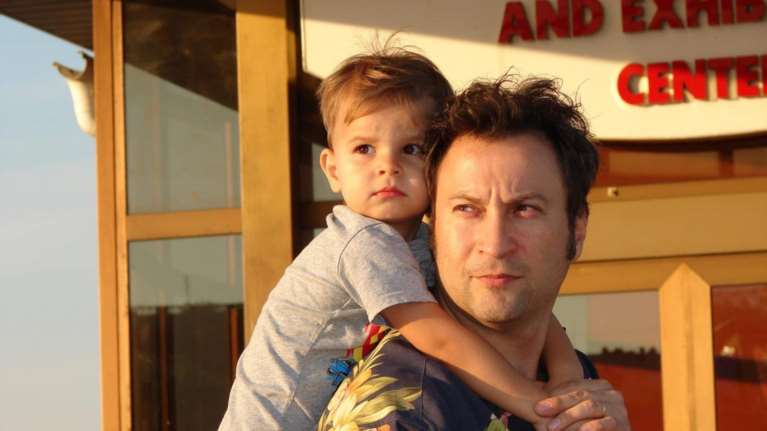 Ανατόλι Μπουρναζάκι: Ο Έλληνας ομογενής που υπερασπίζεται την Οδησσό - "Θα νικήσουμε, δεν γίνεται αλλιώς"