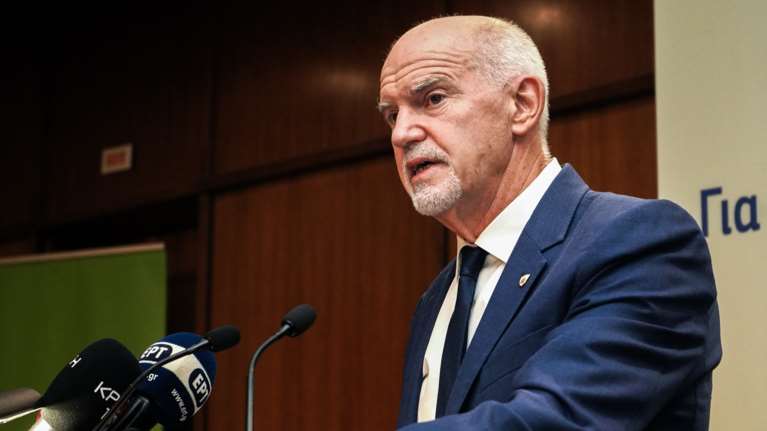 Γιώργος Παπανδρέου: "Η ψυχαγωγική κάνναβη πρέπει να αποποινικοποιηθεί" - "Γιατί να μην είμαστε όλοι μέτοχοι στο Facebook;"