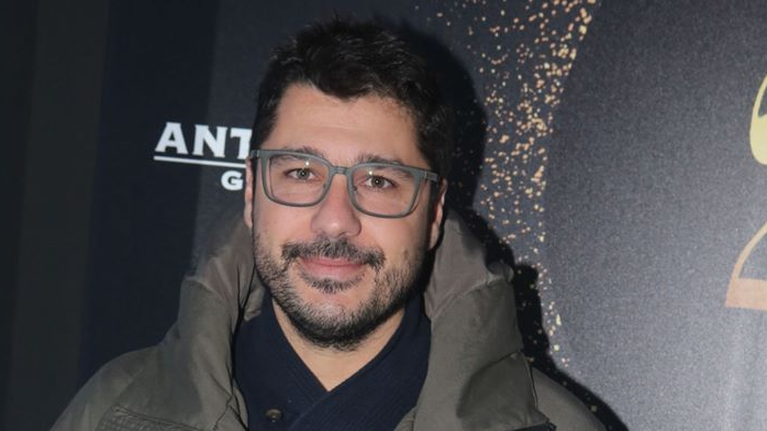 Λάμπρος Κωνσταντάρας προς Στέφανο Κασσελάκη: Κόψε τη θυματοποίηση, δεν είσαι ο πρώτος γκέι