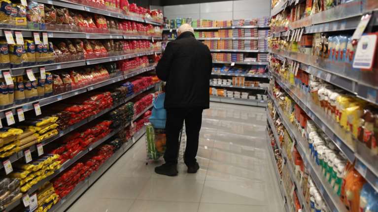 Παπαθανάσης: Πρόστιμο εκατοντάδων χιλιάδων ευρώ  σε σούπερ-μάρκετ για αισχροκέρδεια